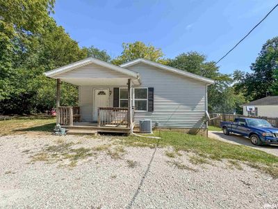 209 N Shaft Street, House other with 6 bedrooms, 2 bathrooms and null parking in Eureka IL | Image 1