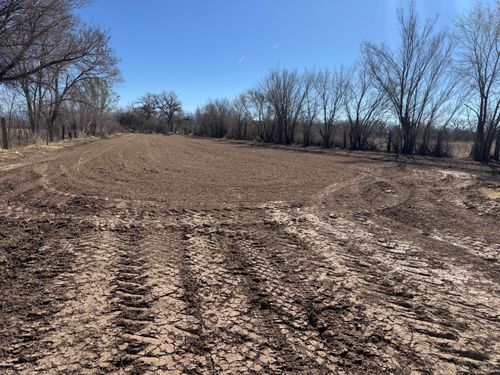 806 Gabaldon Road, Belen, NM, 87002 | Card Image