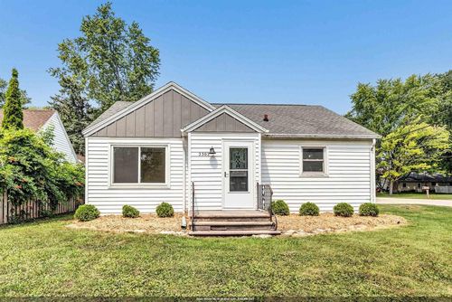 2302 Glendale Avenue, Howard, WI, 54303 | Card Image