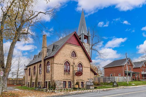 181 County Road 28 Rd, Otonabee South Monaghan, ON, K0L1B0 | Card Image