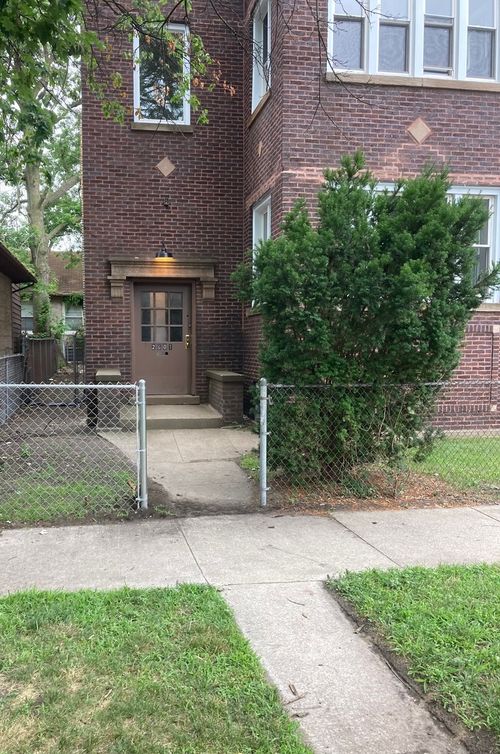2601 E 78th St, Chicago, IL, 60649-5205 | Card Image