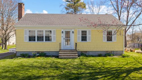 47 Hennessy Drive, Portland, ME, 04103 | Card Image