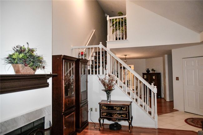 Open flow from the entry and living room through the dining room | Image 16