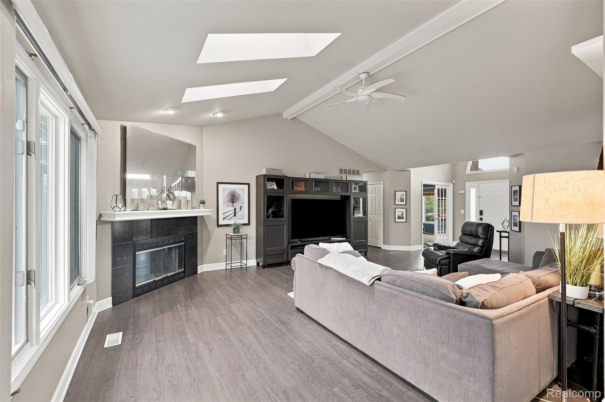 Residential in Macomb Township 3