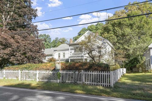 68 Brattleboro Rd, Hinsdale, NH, 03451-2332 | Card Image