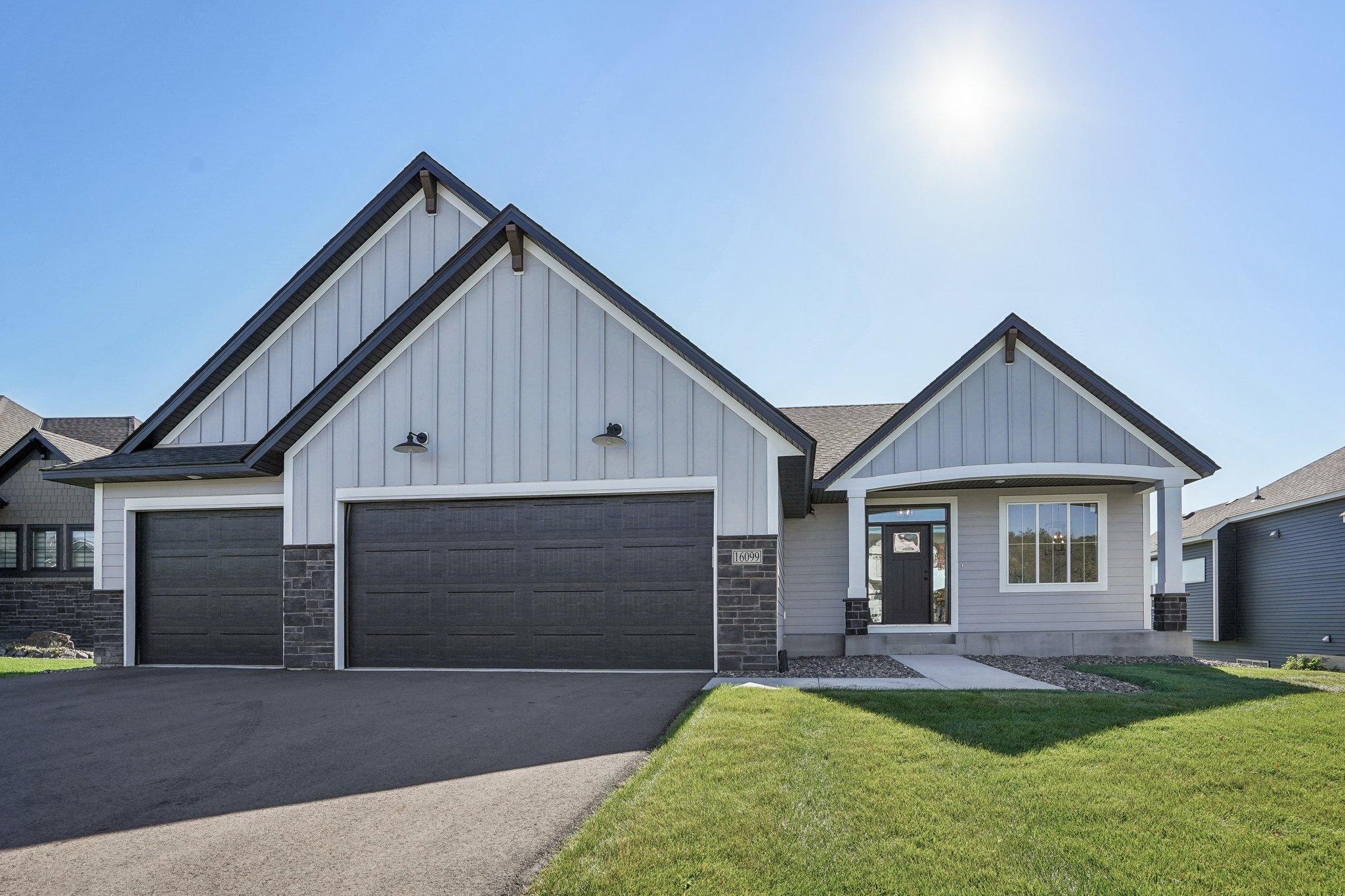 Empress Ave, Hugo, MN 55038