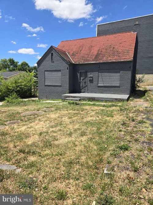 426 61st St Ne, WASHINGTON, DC, 20019-2841 | Card Image