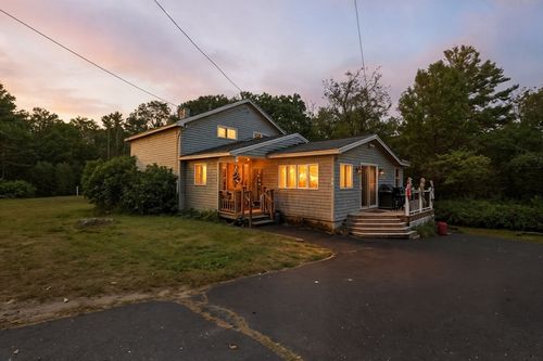 106 Gardner Rd, Hubbardston, MA, 01452-1656 | Card Image