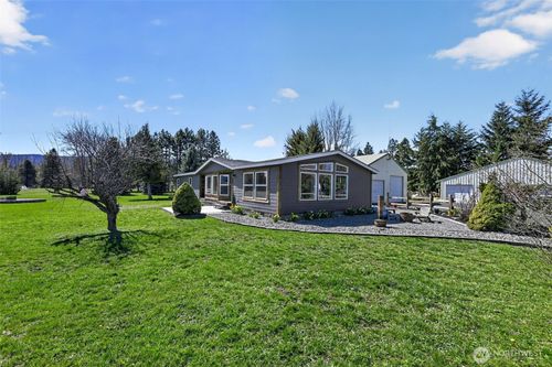 1000 Airport Rd, Cle Elum, WA, 98922-8312 | Card Image