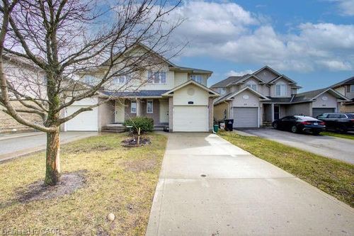 213 Britton Pl, Kitchener, ON, N2C2T3 | Card Image