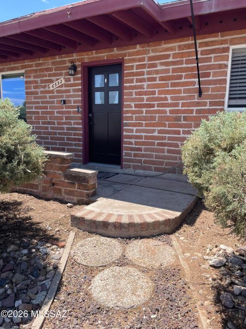 6552 E Calle Mercurio, Tucson, AZ, 85710-5664 | Card Image