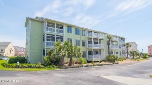 e101-9201 Coast Guard Rd, Emerald Isle, NC, 28594-2432 | Card Image