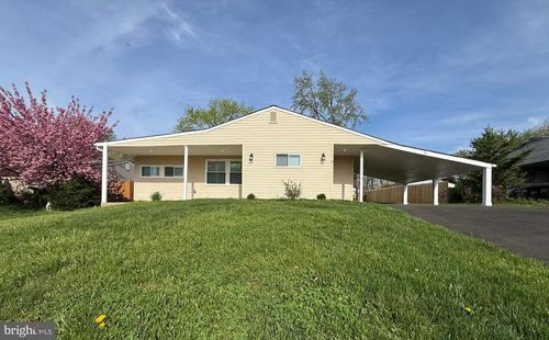 11 Barberry Lane, LEVITTOWN, PA, 19054 | Card Image