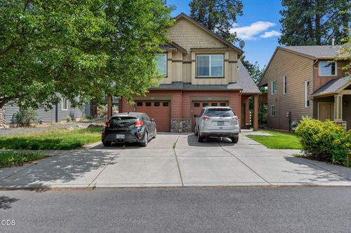 363 Sw Garfield Ave, Bend, OR, 97702-2895 | Card Image