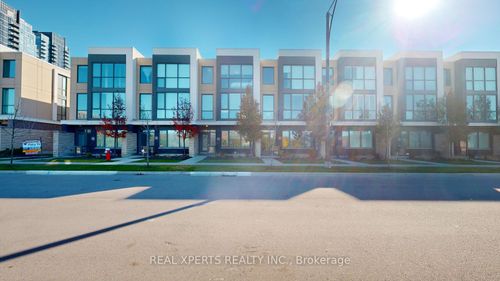 3-90 Little Creek Rd, Mississauga, ON, L5R0E9 | Card Image