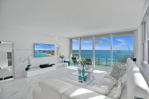 525-2501 S Ocean Dr, Hollywood, FL, 33019-2609 | Card Image