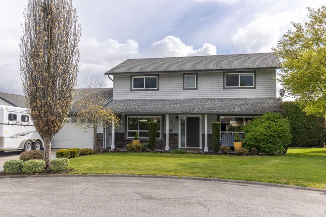46727 Osborne Road, House other with 4 bedrooms, 2 bathrooms and 8 parking in Chilliwack BC | Image 2