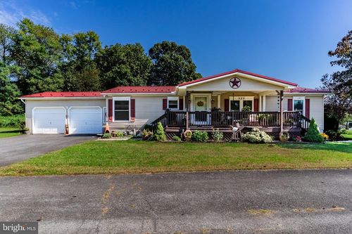 100 Rustic Dr, Shippensburg, PA, 17257-8750 | Card Image