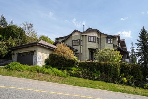 2555 Skilift Rd, West Vancouver, BC, V7S3K1 | Card Image