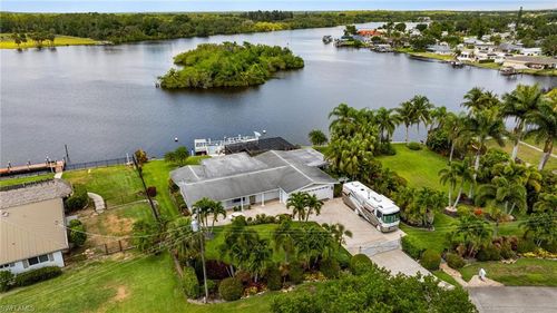 14544 Riverside Dr, FORT MYERS, FL, 33905-4716 | Card Image