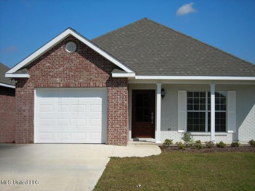 4 Westerly Drive, Hattiesburg, MS, 39402 | Card Image