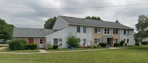 204 Brubaker Dr, New Carlisle, OH, 45344-1458 | Card Image