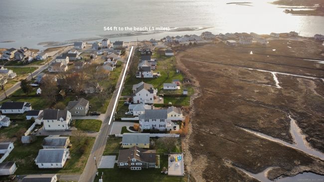 15 Buckingham Ave, House other with 3 bedrooms, 3 bathrooms and 4 parking in Old Saybrook CT | Image 34