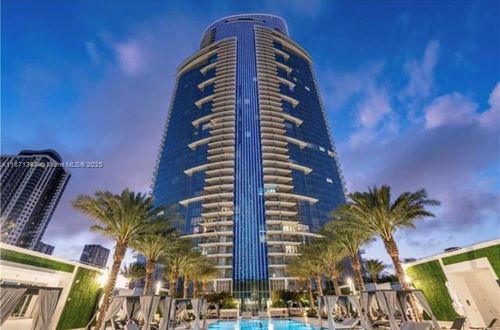 unit-502-851 Ne 1st Ave, Miami, FL, 33132-1835 | Card Image