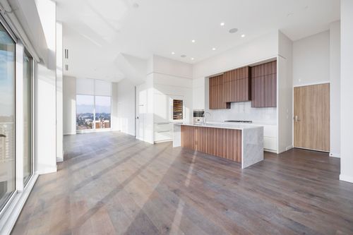 2703-7433 Cambie St, Vancouver, BC, V6P0J8 | Card Image