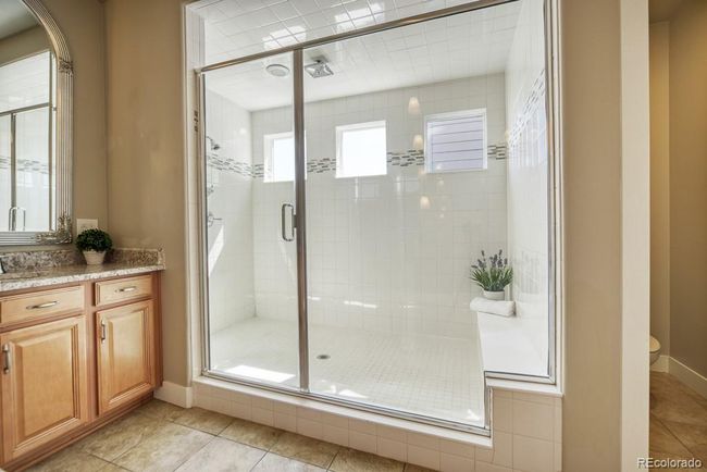 17777 W 87 Th Ave, House other with 5 bedrooms, 5 bathrooms and 3 parking in Arvada CO | Image 20