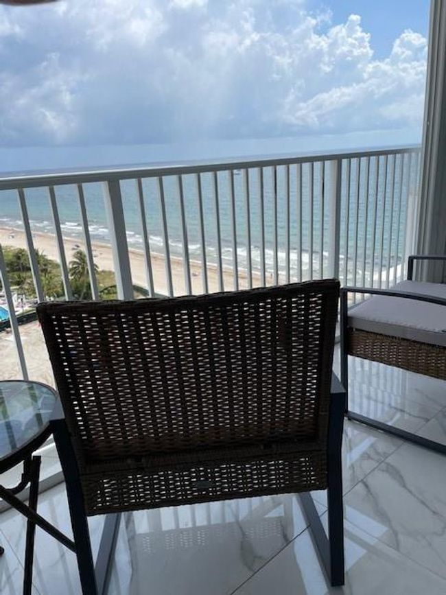 APT-1407 - 1360 S Ocean Blvd, Condo with 2 bedrooms, 2 bathrooms and null parking in Pompano Beach FL | Image 39