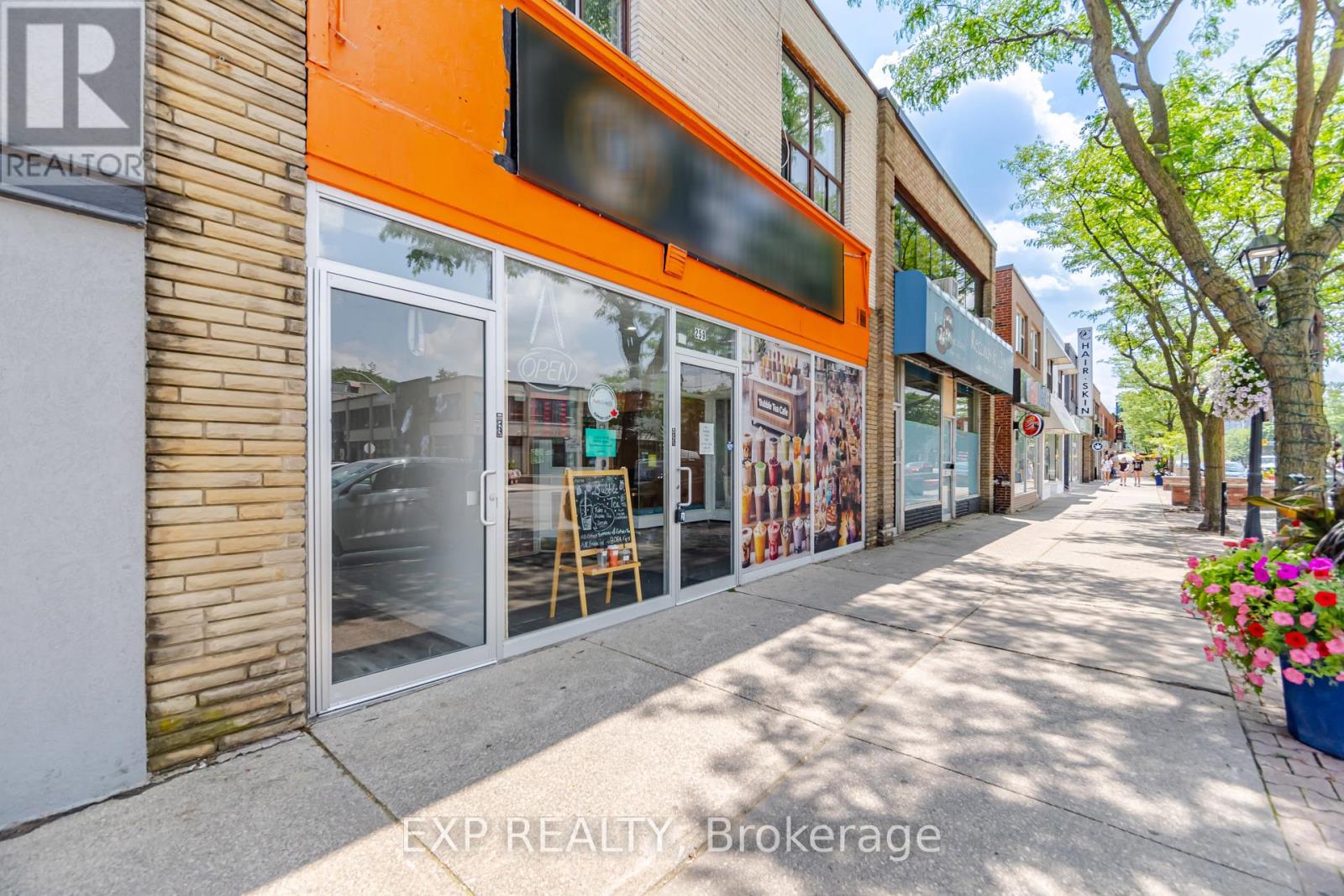 Business Opportunity in Mississauga (Port Credit) 2
