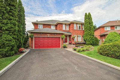 5270 Giacco Crt, House other with 4 bedrooms, 5 bathrooms and 8 parking in Mississauga ON | Image 1