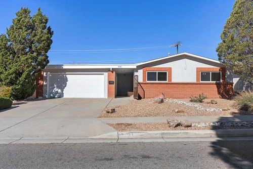 3721 Mary Ellen St Ne, Albuquerque, NM, 87111-3549 | Card Image