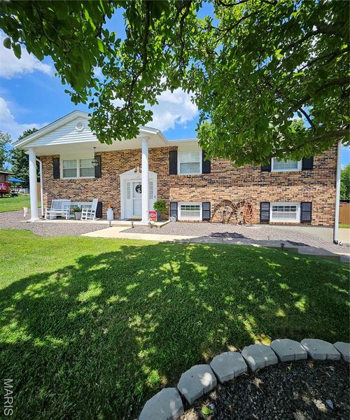 22 Settlers Trl, Hannibal, MO, 63401-2724 | Card Image