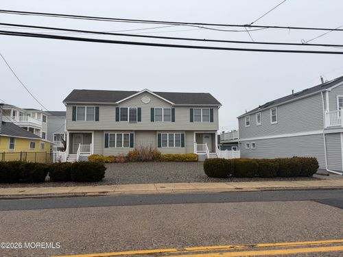 1615 Boulevard, Seaside Park, NJ, 08752-1247 | Card Image