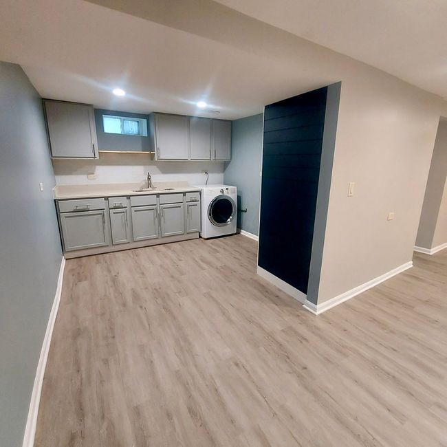 1330 Walnut St, House other with 3 bedrooms, 2 bathrooms and 2 parking in Waukegan IL | Image 16