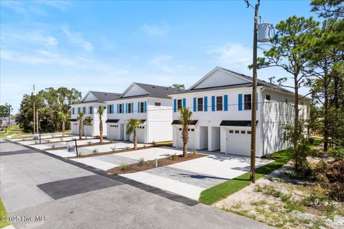 1-820 Kenneth Ave, Carolina Beach, NC, 28428-4157 | Card Image