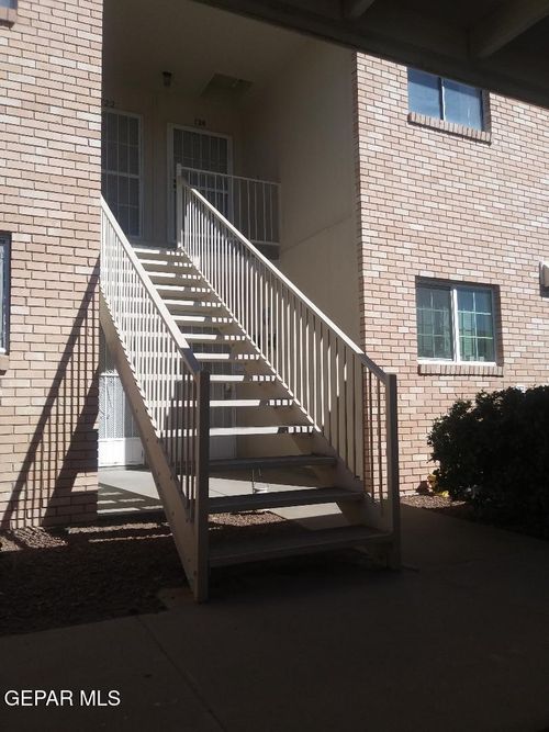 apt-124-4141 Westcity Ct, El Paso, TX, 79902-1619 | Card Image