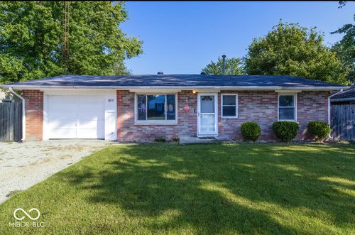 2612 13th St, Columbus, IN, 47201-5509 | Card Image