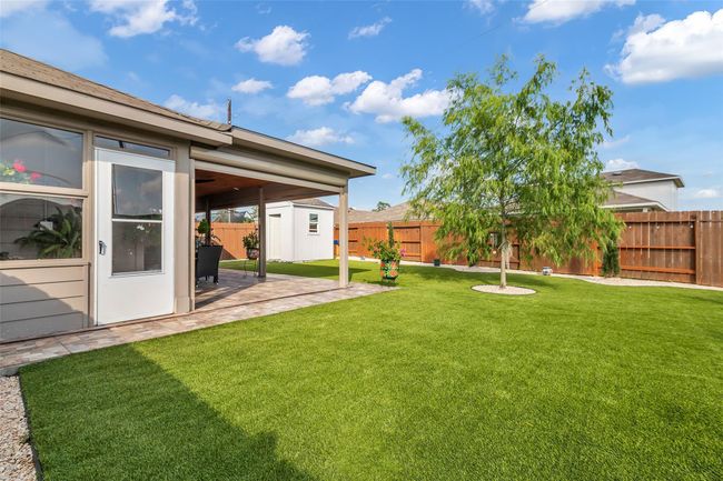 2422 Sheephorn Summit Trl, House other with 3 bedrooms, 2 bathrooms and 2 parking in Spring TX | Image 8