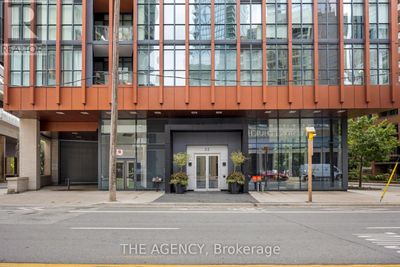 106 - 32 Davenport Rd, Townhouse with 3 bedrooms, 3 bathrooms and 2 parking in Toronto ON | Image 3