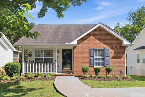 1523 Mayberry Ln, Sevierville, TN, 37862-9388 | Card Image