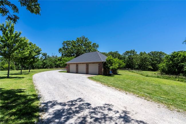 15071 Crossover Rd, House other with 4 bedrooms, 2 bathrooms and null parking in Gravette AR | Image 42