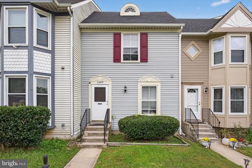 3409 Caledonia Cir, WOODBRIDGE, VA, 22192-1069 | Card Image