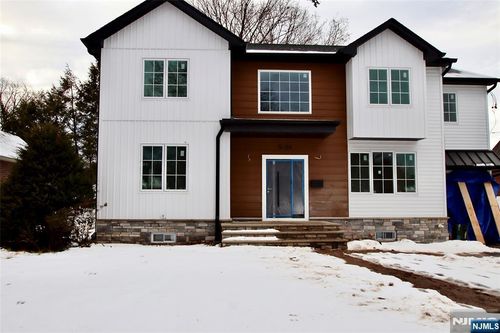 5-24 Summit Ave, Fair Lawn, NJ, 07410-2162 | Card Image