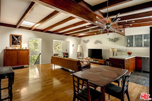 3262 Dos Palos Dr, Los Angeles, CA, 90068-1735 | Card Image