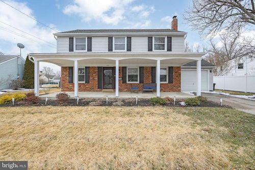 104 Evergreen Rd, STRATFORD, NJ, 08084-1904 | Card Image