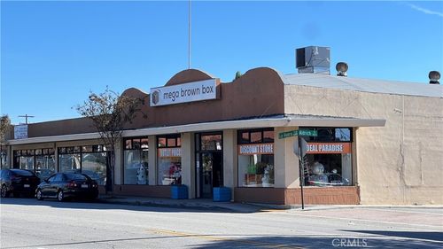 300 E La Habra Blvd, La Habra, CA, 90631 | Card Image