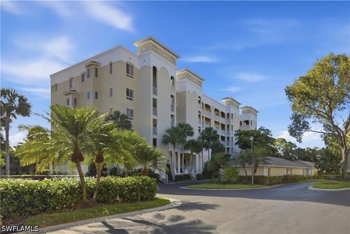 301-7687 Pebble Creek Cir, NAPLES, FL, 34108-6594 | Card Image